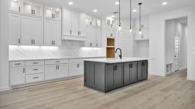 7703 Red Damsel Place, Fulshear, TX 77441
