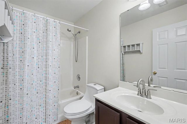 692 Homerun Drive 62N, O'fallon, MO 63366