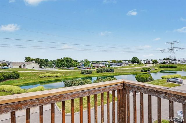 692 Homerun Drive 62N, O'fallon, MO 63366