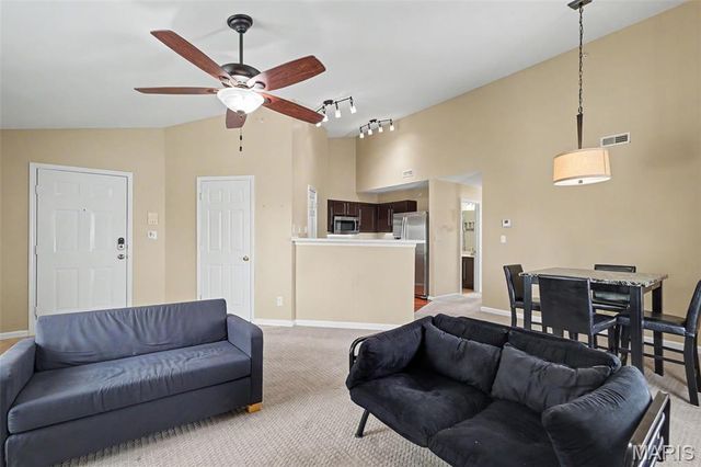692 Homerun Drive 62N, O'fallon, MO 63366
