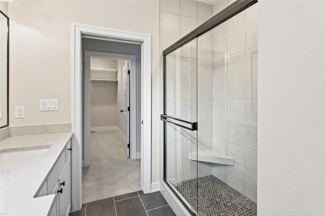 2391 SE 5th Street, West Des Moines, IA 50265