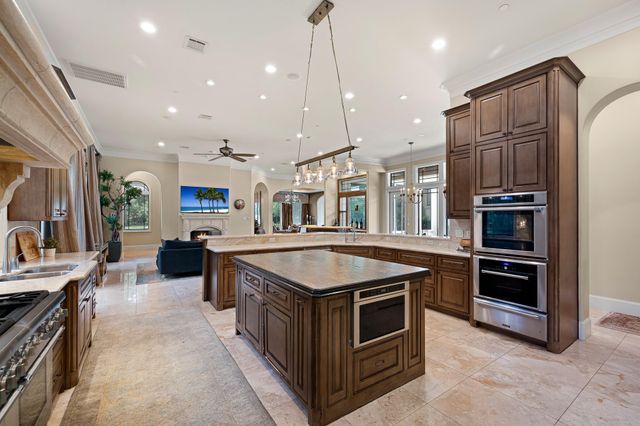 11713 Monica Street, Houston, TX 77024