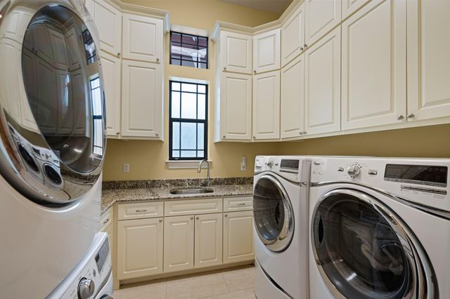 11713 Monica Street, Houston, TX 77024