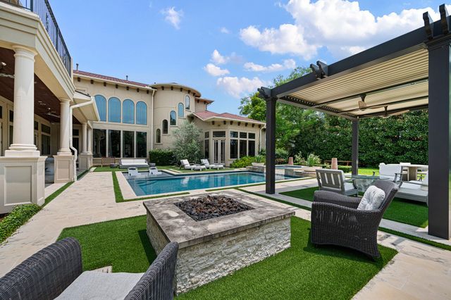 11713 Monica Street, Houston, TX 77024