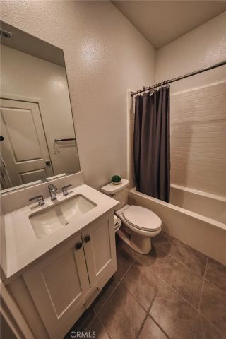 1649 W Lincoln 105, Anaheim, CA 92801