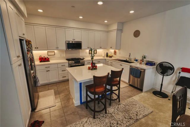 1649 W Lincoln 105, Anaheim, CA 92801