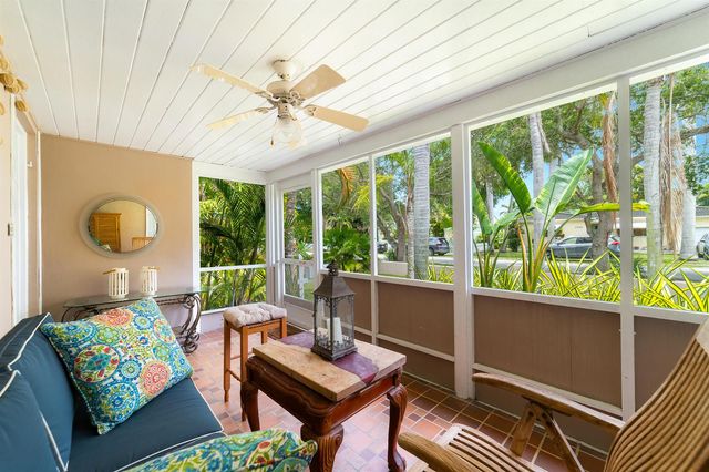1535 Dewey Street, Hollywood, FL 33020
