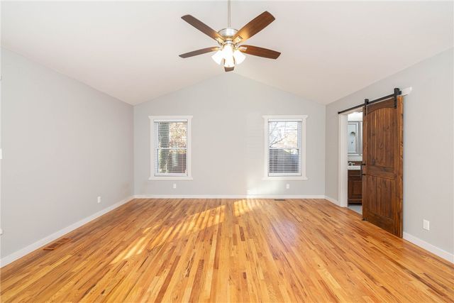 1136 N Hillcrest Avenue, Fayetteville, AR 72703