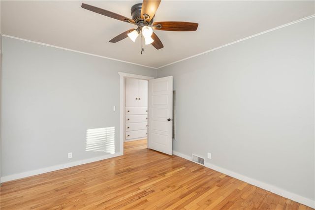 1136 N Hillcrest Avenue, Fayetteville, AR 72703