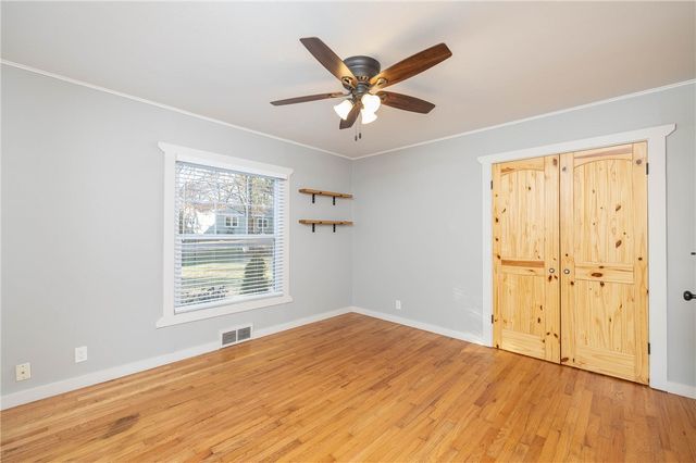 1136 N Hillcrest Avenue, Fayetteville, AR 72703