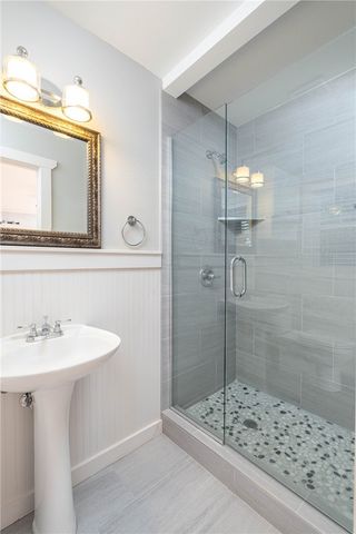 1136 N Hillcrest Avenue, Fayetteville, AR 72703