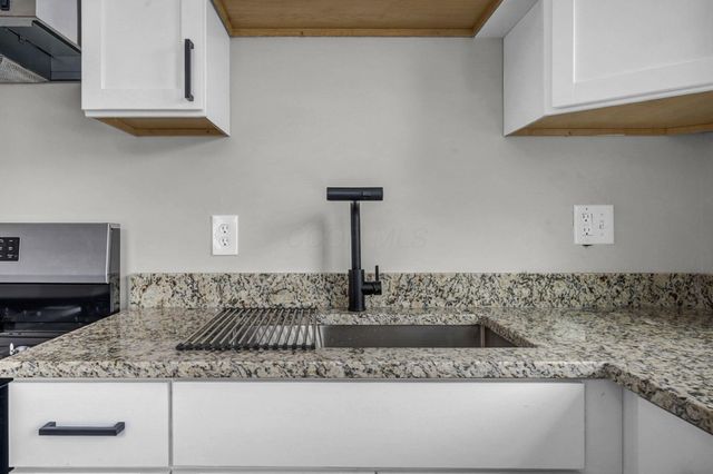 1816 Brentnell Avenue, Columbus, OH 43219