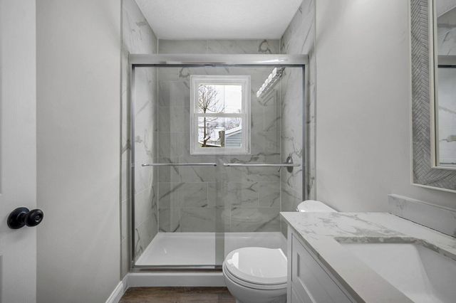 1816 Brentnell Avenue, Columbus, OH 43219