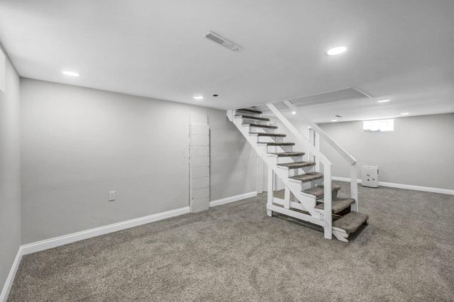 1816 Brentnell Avenue, Columbus, OH 43219