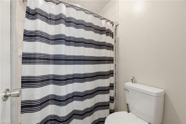 340 Witness Ln Unit B, Newport News, VA 23608