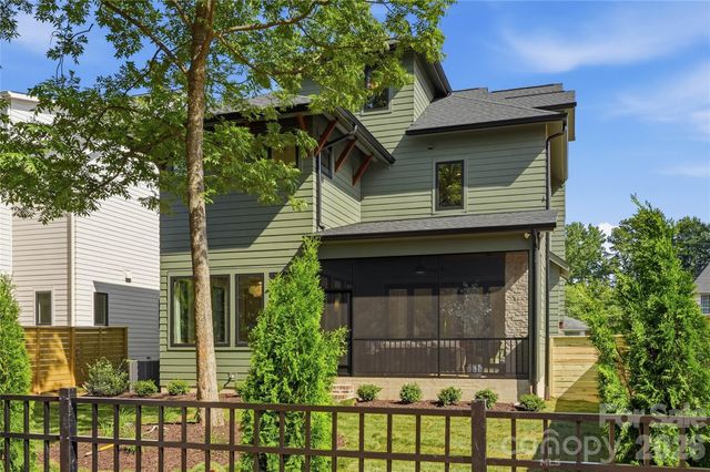 709 Bertonley Avenue, Charlotte, NC 28211