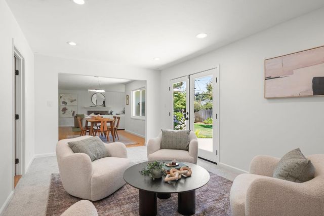1141 Brownwyk Dr, Sacramento, CA 95822