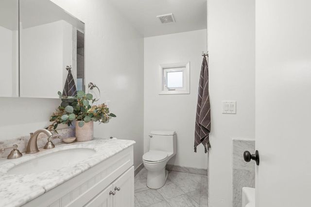 1141 Brownwyk Dr, Sacramento, CA 95822