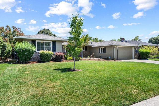 1141 Brownwyk Dr, Sacramento, CA 95822