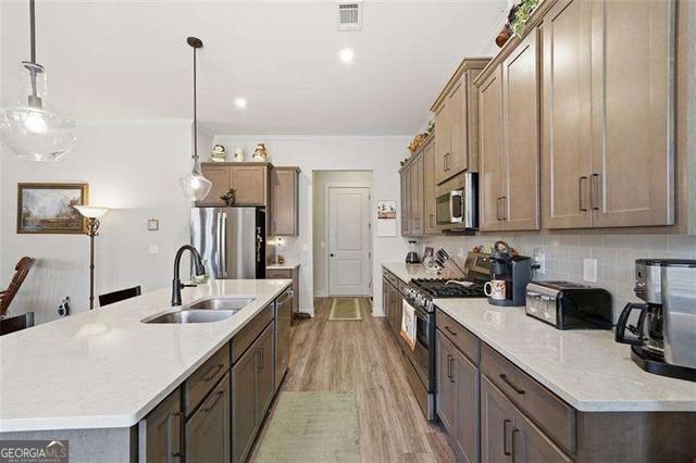 55 Linger Longer Drive, Ellijay, GA 30540