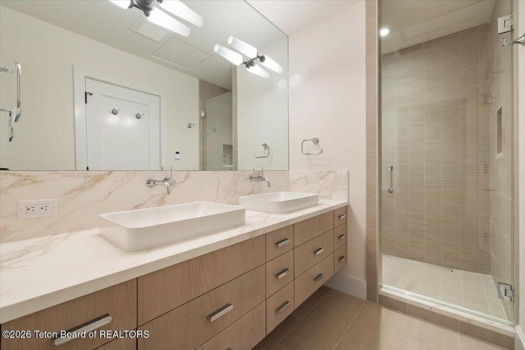 415 TETON Avenue, Jackson, WY 83001 photo 23