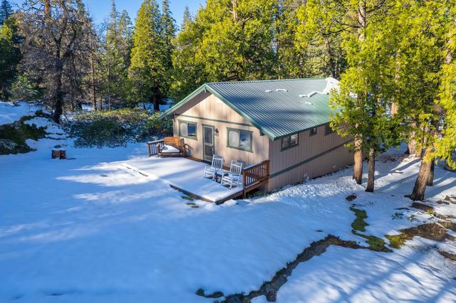 42488 Rock Ledge Road, Shaver Lake, CA 93664