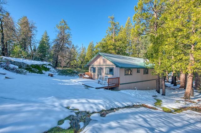 42488 Rock Ledge Road, Shaver Lake, CA 93664