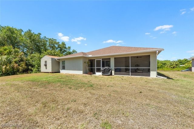 2013 Granada RD, Labelle, FL 33935