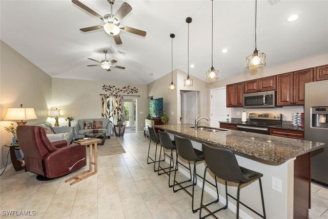 2013 Granada RD, Labelle, FL 33935