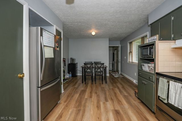 6781 Peck Road, Ravenna, OH 44266
