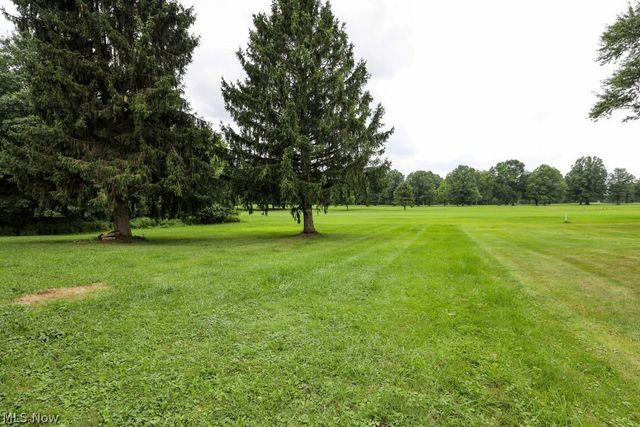 6781 Peck Road, Ravenna, OH 44266