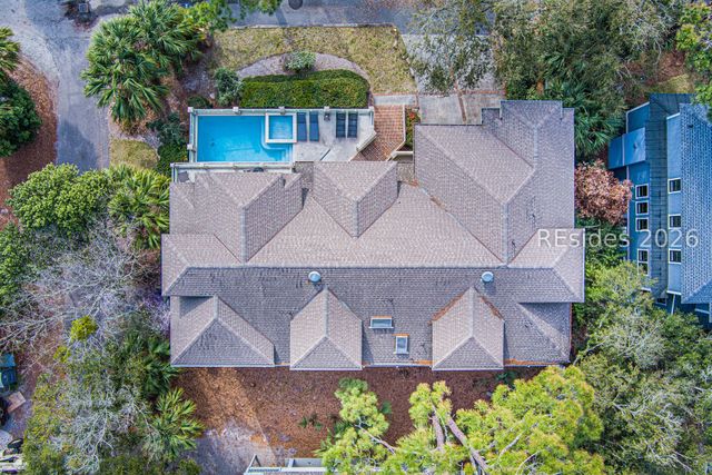 8 Curlew Rd, Hilton Head Island, SC 29928
