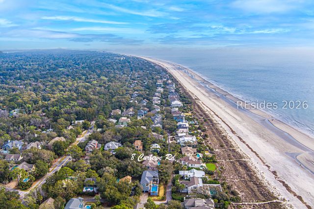 8 Curlew Rd, Hilton Head Island, SC 29928