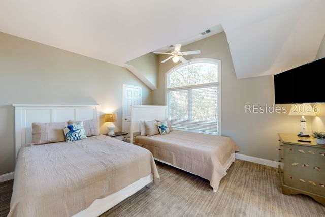 8 Curlew Rd, Hilton Head Island, SC 29928