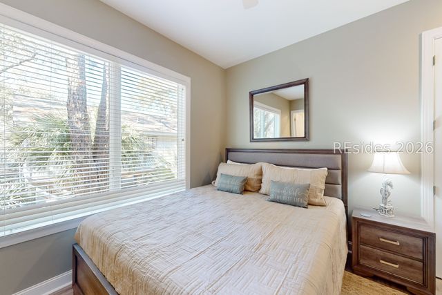 8 Curlew Rd, Hilton Head Island, SC 29928