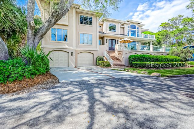 8 Curlew Rd, Hilton Head Island, SC 29928