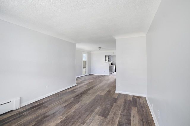 1017 E Pearson STREET, Milwaukee, WI 53202