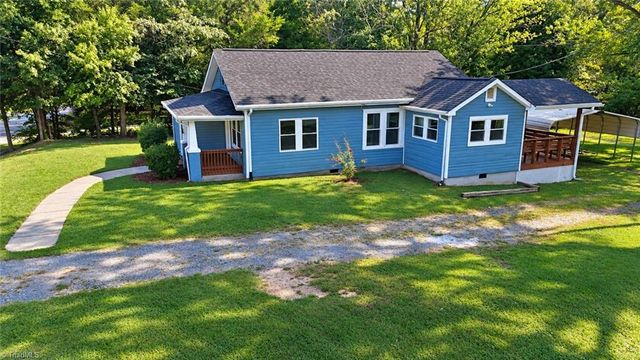 3725 New Walkertown Road, Winston-salem, NC 27105