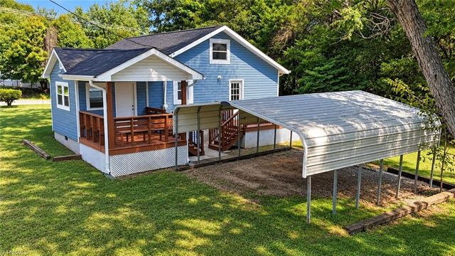 3725 New Walkertown Road, Winston-salem, NC 27105