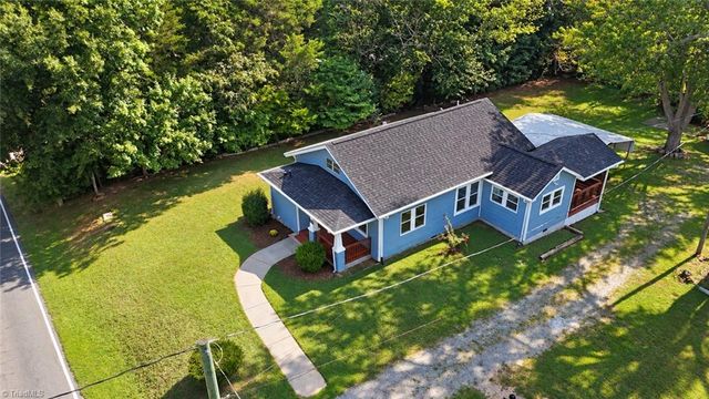3725 New Walkertown Road, Winston-salem, NC 27105