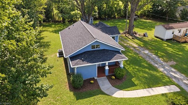 3725 New Walkertown Road, Winston-salem, NC 27105