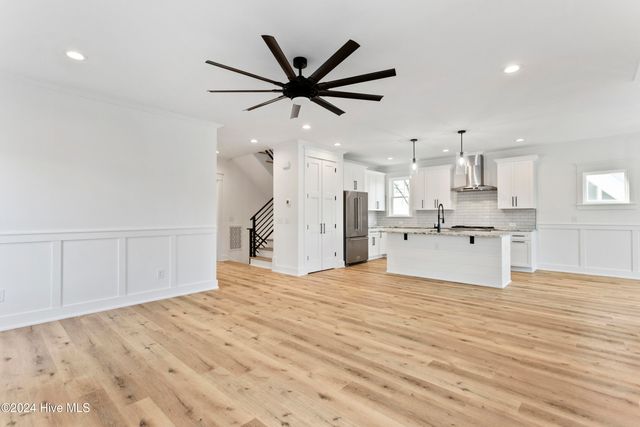 219 Greenville Avenue, Carolina Beach, NC 28428