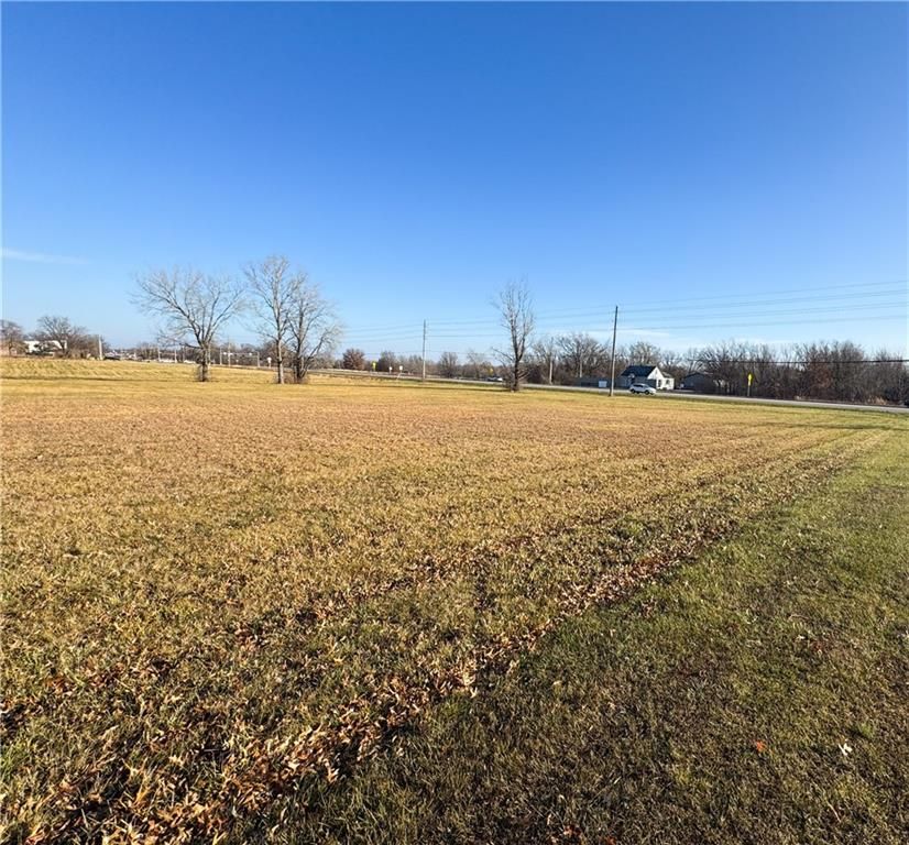 4075 SW M 7 Highway, Blue Springs, MO 64015