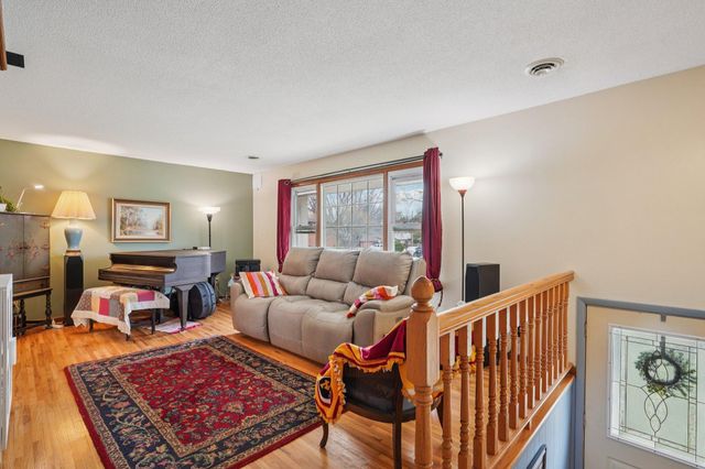 7410 Melody Drive NE, Fridley, MN 55432