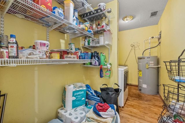 71 N Shady Oaks Drive Drive, Point Blank, TX 77364