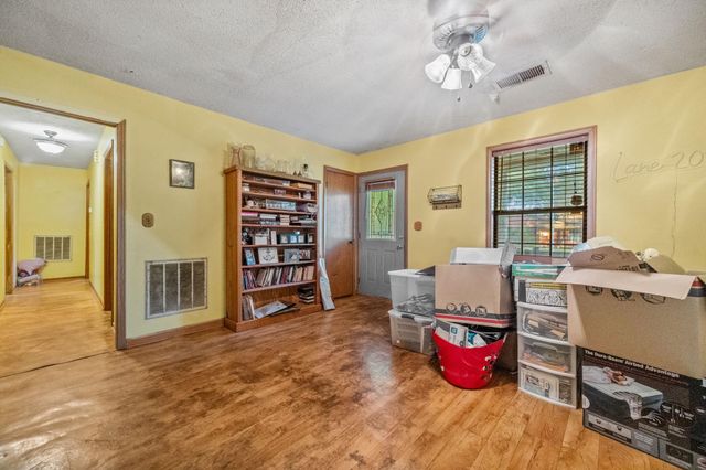 71 N Shady Oaks Drive Drive, Point Blank, TX 77364