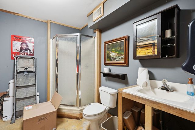 9032 S Harpeth Ct, Nashville, TN 37221