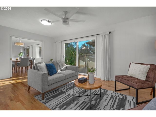 5138 Sw SANTA MONICA Ct, Portland, OR 97221