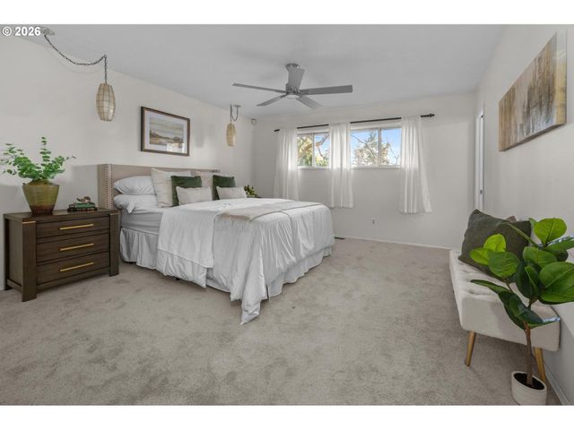 5138 Sw SANTA MONICA Ct, Portland, OR 97221