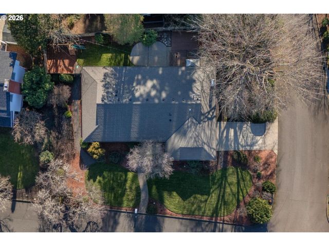 5138 Sw SANTA MONICA Ct, Portland, OR 97221
